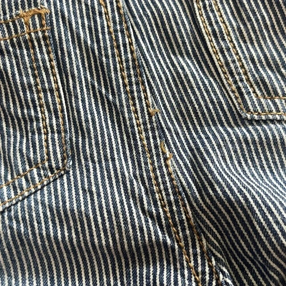 Carter’s 3-6 month overalls - Picture 4 of 4